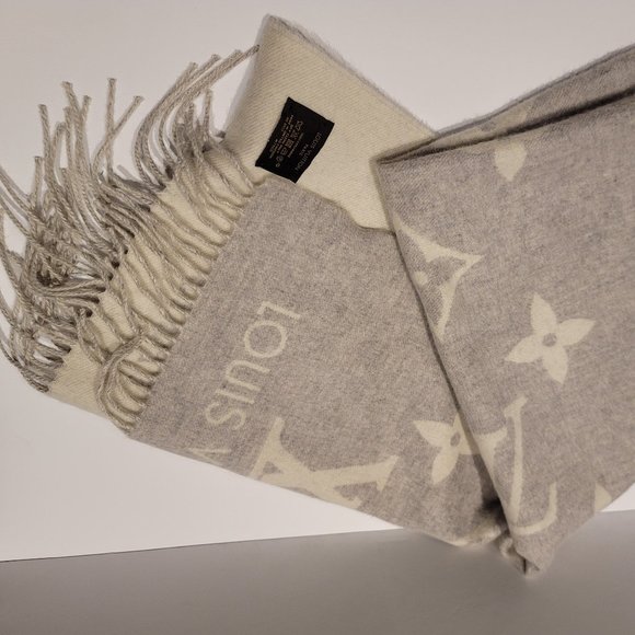 Louis Vuitton Accessories | Louis Vuitton Reykjavik Scarf Grey | Color: Gray/Silver | Size: Os | Enitialdesigns's Closet